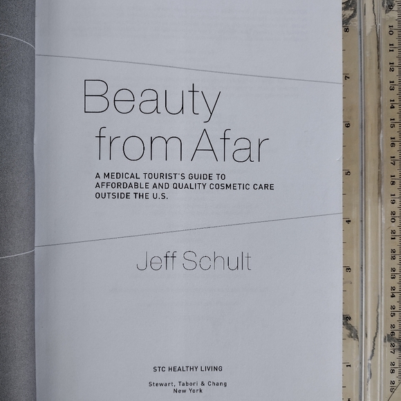 Medical Tourism Reference Book - Picture 3 of 6